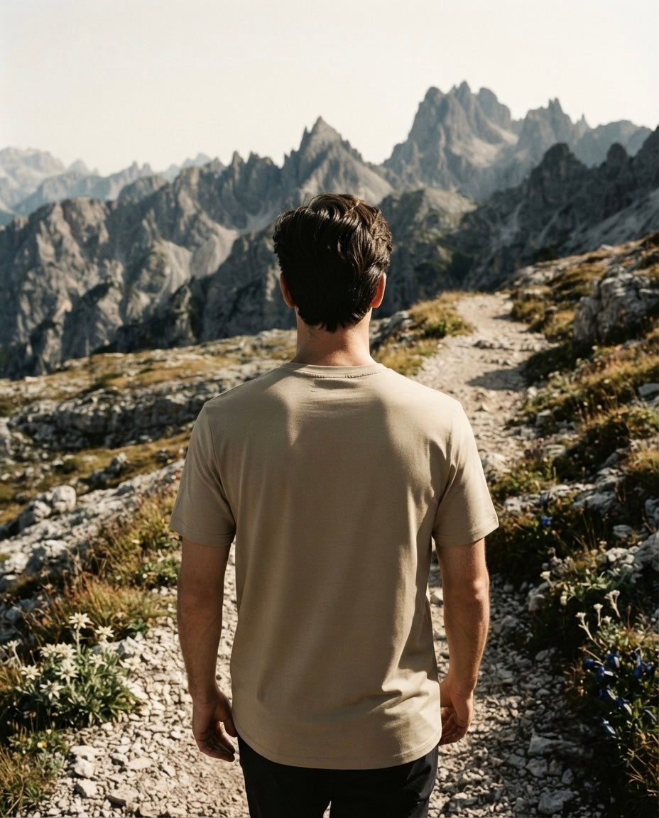 The Giau Tee